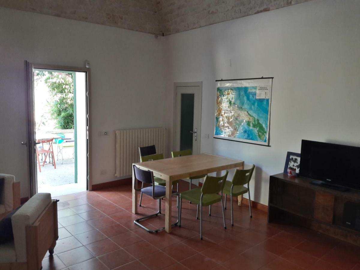 Villa Fra Il Glicine E Il Sambuco à Monopoli Extérieur photo