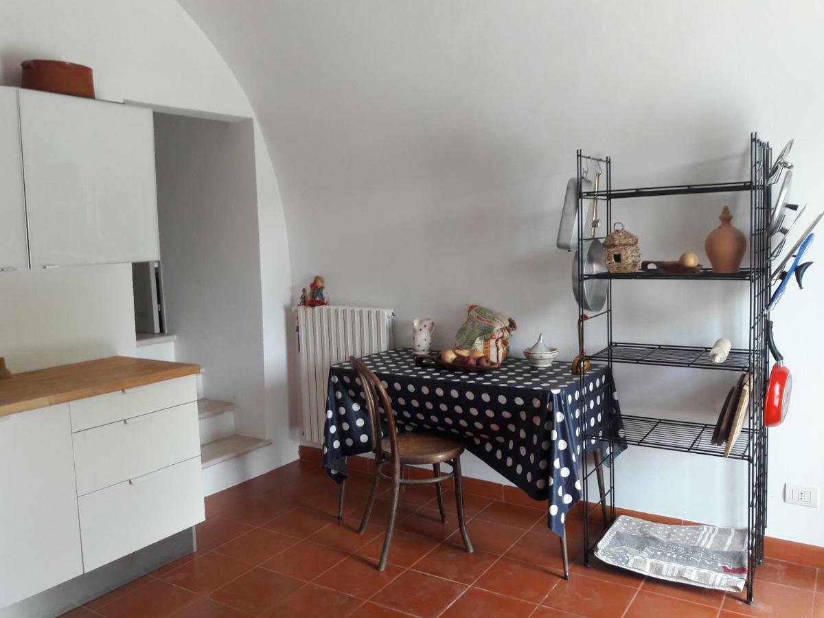 Villa Fra Il Glicine E Il Sambuco à Monopoli Extérieur photo