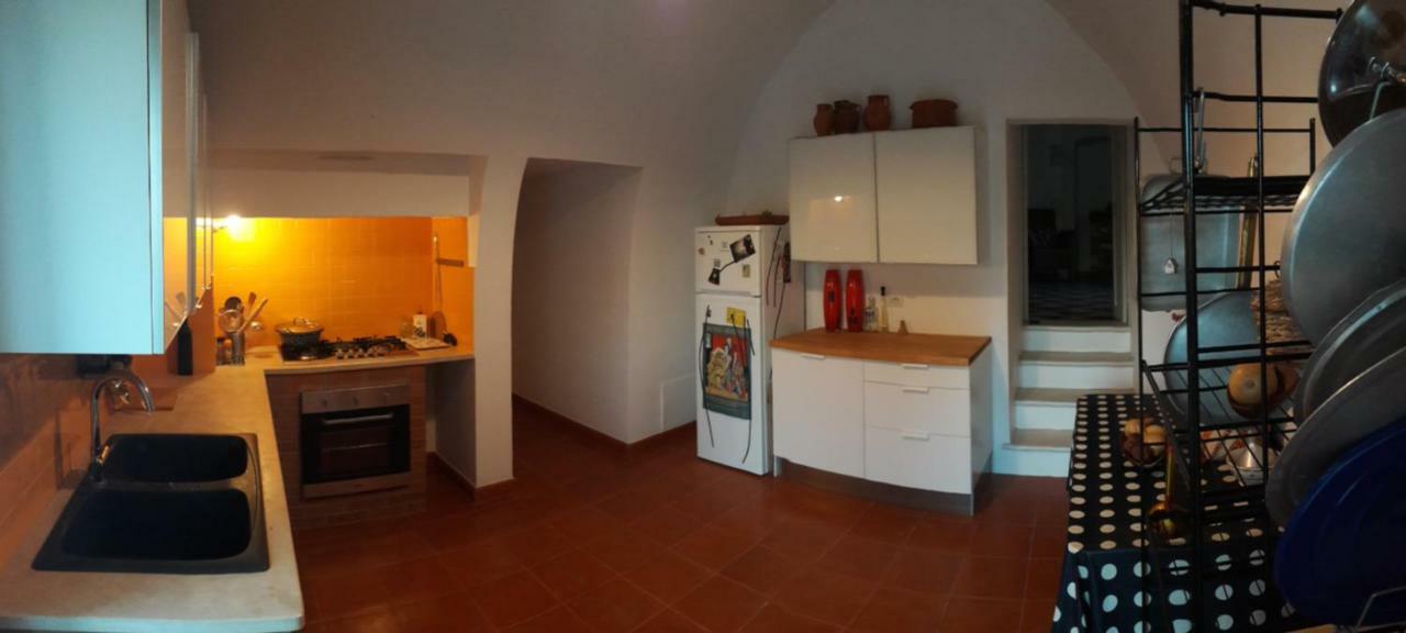 Villa Fra Il Glicine E Il Sambuco à Monopoli Extérieur photo